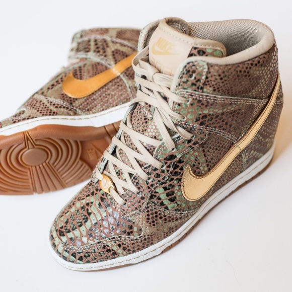 Nike Dunk Sky Hi Year of the Snake QS Deadstock - Picture 3 of 8